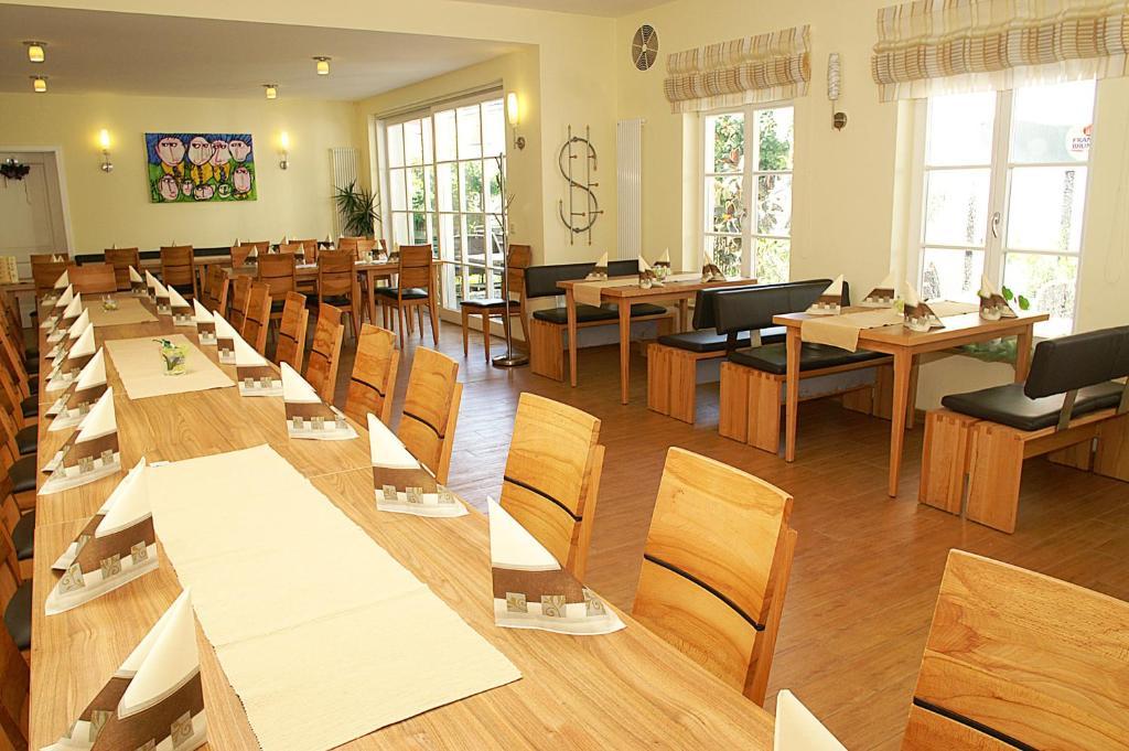 Fraenkischer Gasthof Lutz Giebelstadt Luaran gambar