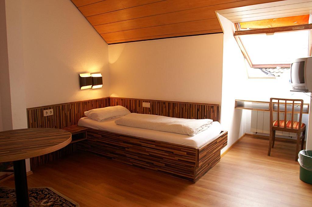 Fraenkischer Gasthof Lutz Giebelstadt Luaran gambar