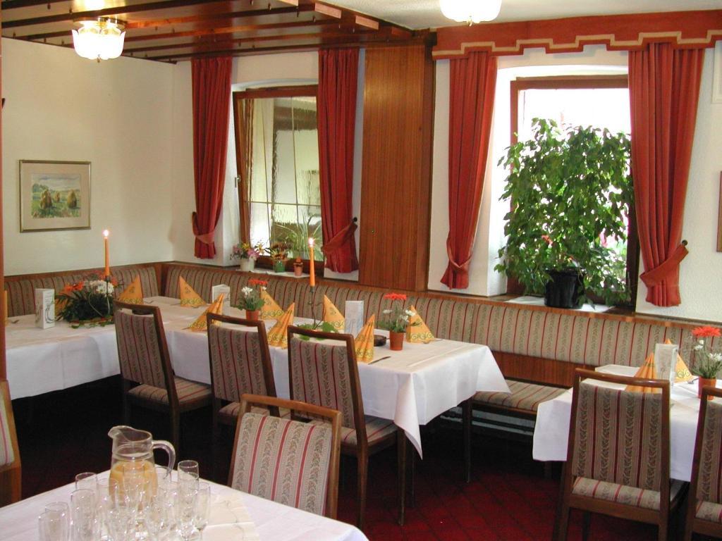 Fraenkischer Gasthof Lutz Giebelstadt Luaran gambar